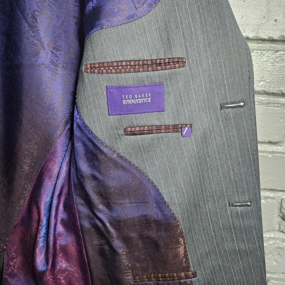 Ted Baker Endurance Suit Blazer Jacket‎ Mens 46R Gray Wool Pinstripe